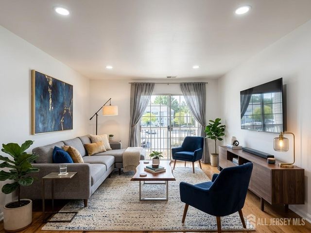 1013 Waterford Drive, Edison, NJ 08817