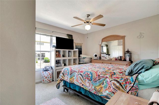 213 DRAW BRIDGE LANE, Valrico, FL 33594