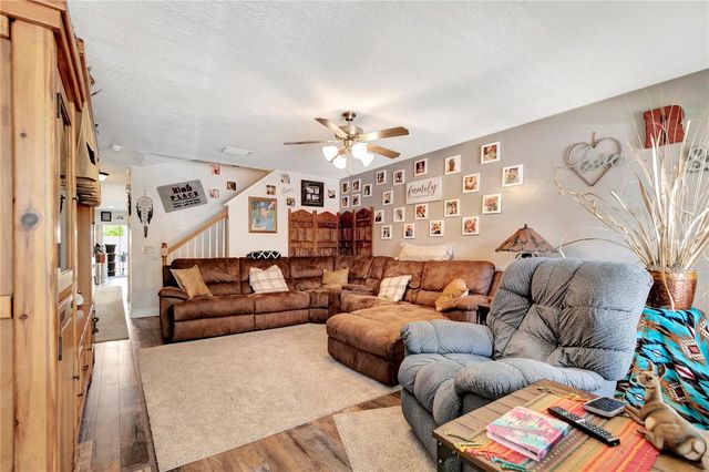 213 DRAW BRIDGE LANE, Valrico, FL 33594