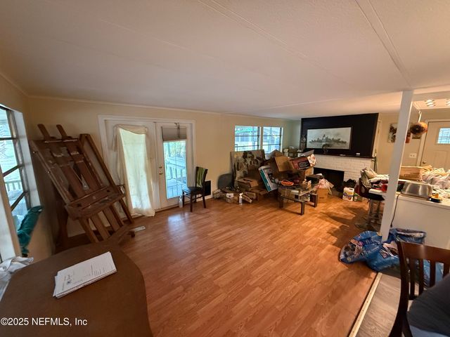 101 S GERALDO Road, East Palatka, FL 32131