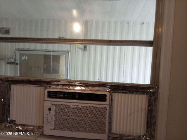 101 S GERALDO Road, East Palatka, FL 32131