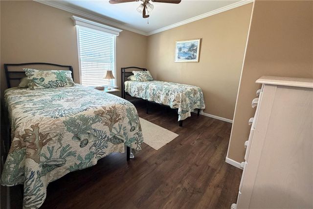 602 CAREFREE, Venice, FL 34285