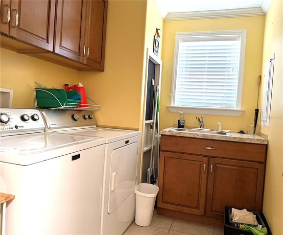 602 CAREFREE, Venice, FL 34285
