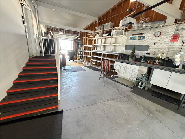 602 CAREFREE, Venice, FL 34285