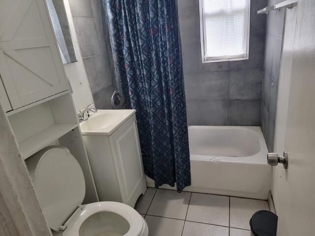 400 NW 18th Avenue, Fort Lauderdale, FL 33311