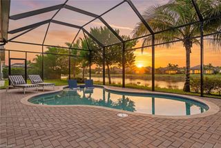 11523 Jacaranda DR, Naples, FL 34120