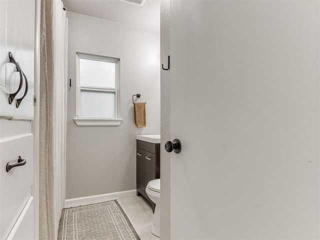 1304 NW 101st Street, Oklahoma City, OK 73114