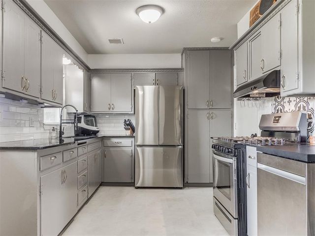 1304 NW 101st Street, Oklahoma City, OK 73114