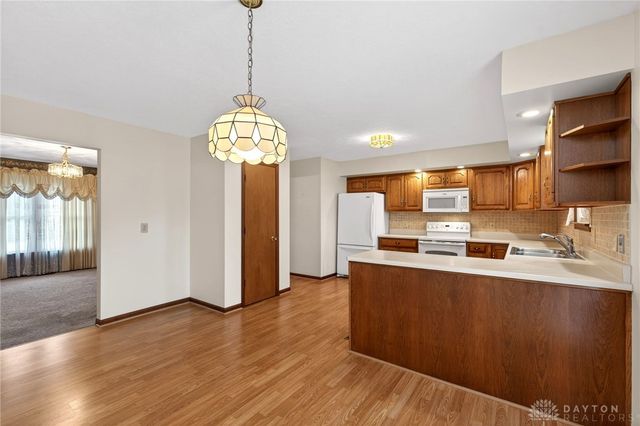 2255 Monterey Drive, Xenia, OH 45385