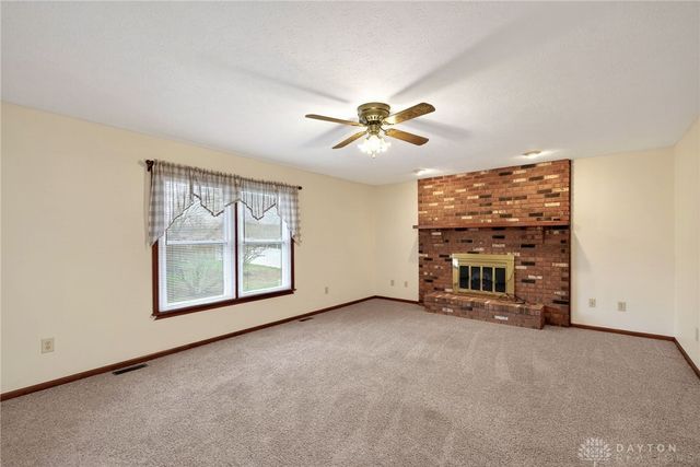 2255 Monterey Drive, Xenia, OH 45385