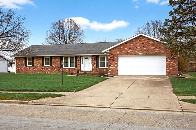 2255 Monterey Drive, Xenia, OH 45385
