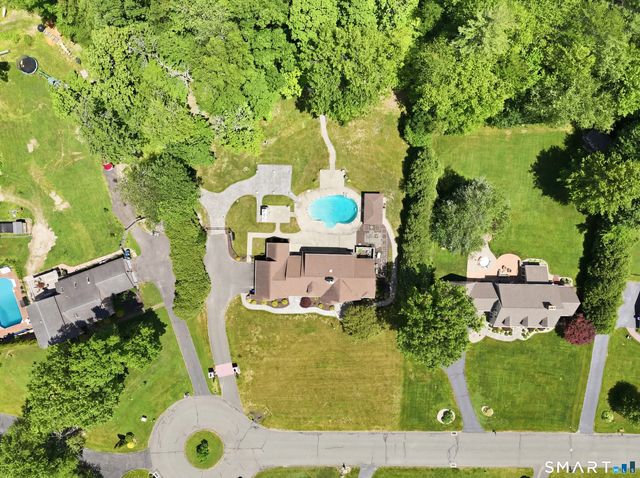 100 Somerwynd Lane, Suffield, CT 06078