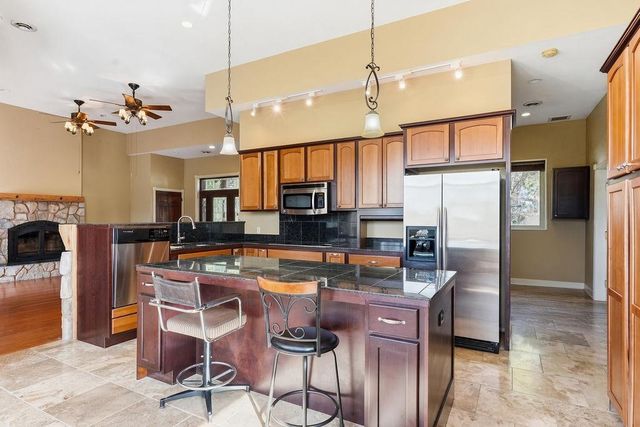 1112 S Highland Dr, Spokane, WA 99212