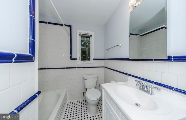 908 S HIGHLAND ST S, Arlington, VA 22204