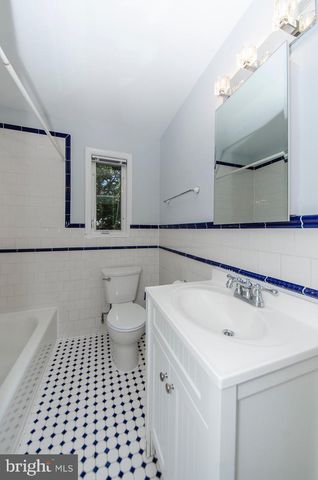 908 S HIGHLAND ST S, Arlington, VA 22204