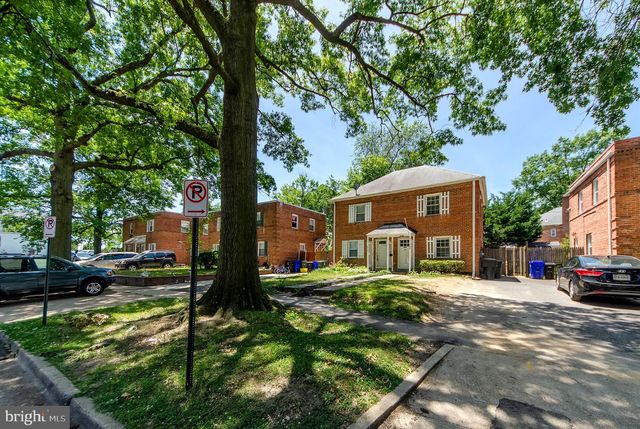 908 S HIGHLAND ST S, Arlington, VA 22204