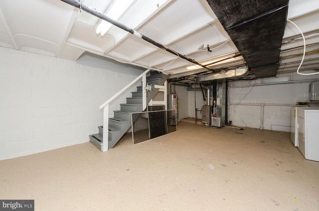 908 S HIGHLAND ST S, Arlington, VA 22204