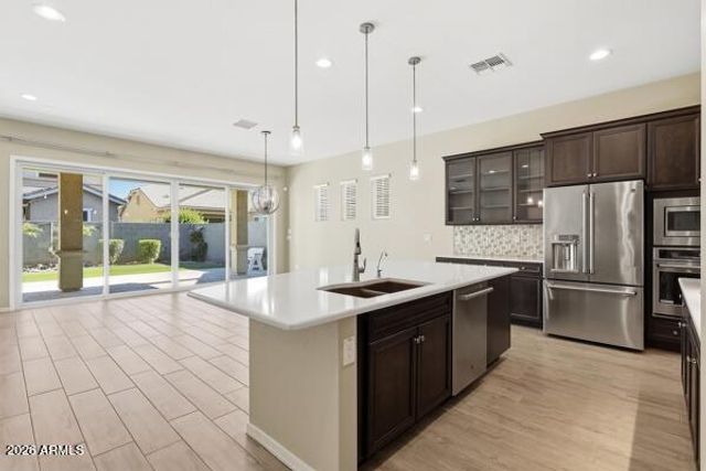 1954 E GERONIMO Street, Chandler, AZ 85225