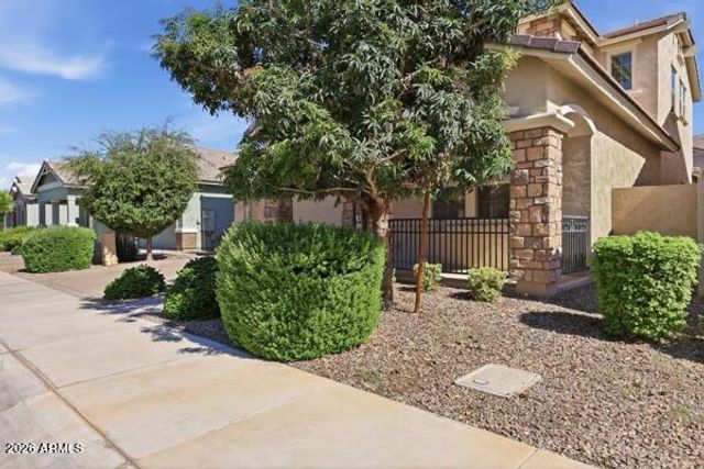 1954 E GERONIMO Street, Chandler, AZ 85225