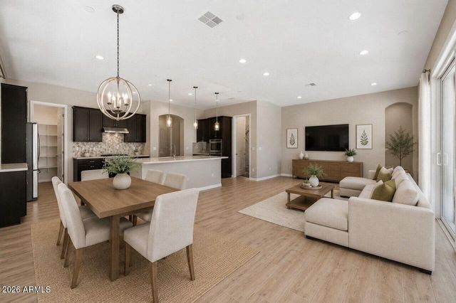 1954 E GERONIMO Street, Chandler, AZ 85225
