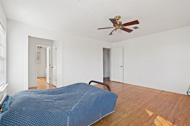 1401 Pursley RD, Dripping Springs, TX 78620