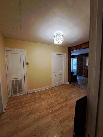 1920 Spruce Boulevard, North Charleston, SC 29406