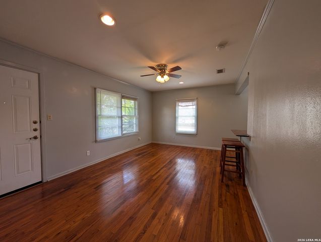 890 JOSEPHINE ST, New Braunfels, TX 78130