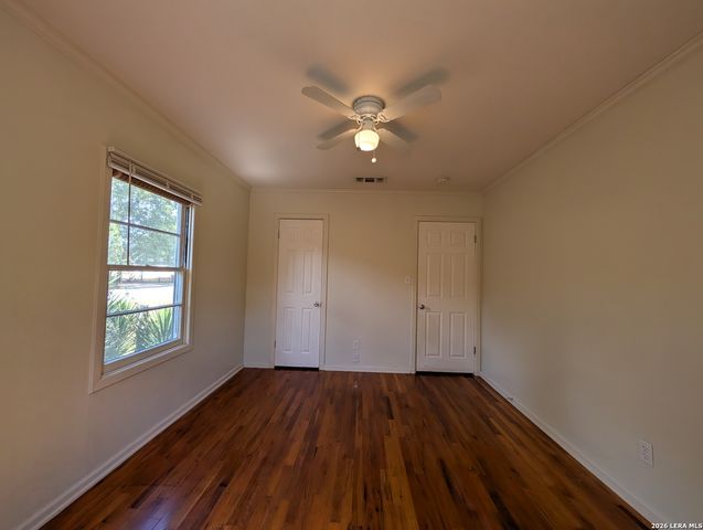 890 JOSEPHINE ST, New Braunfels, TX 78130