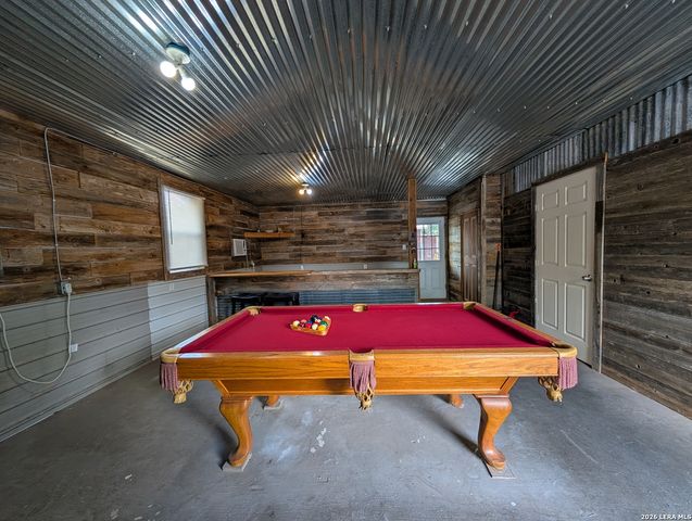 890 JOSEPHINE ST, New Braunfels, TX 78130