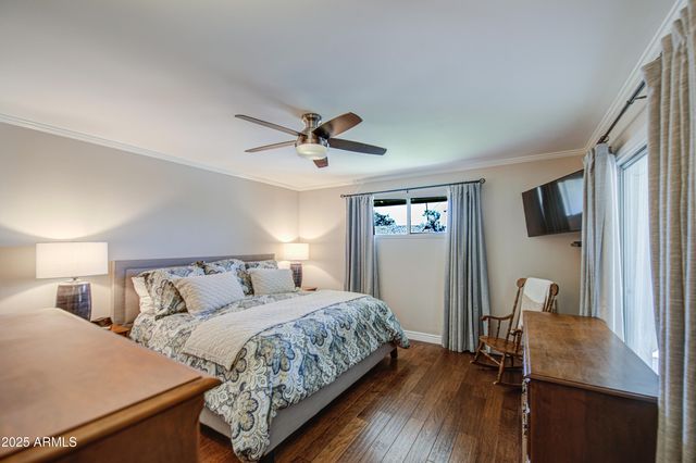 2704 S TERRACE Road, Tempe, AZ 85282