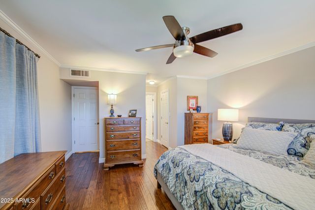 2704 S TERRACE Road, Tempe, AZ 85282