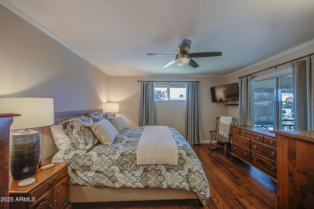 2704 S TERRACE Road, Tempe, AZ 85282