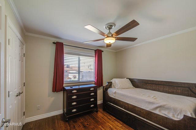 2704 S TERRACE Road, Tempe, AZ 85282