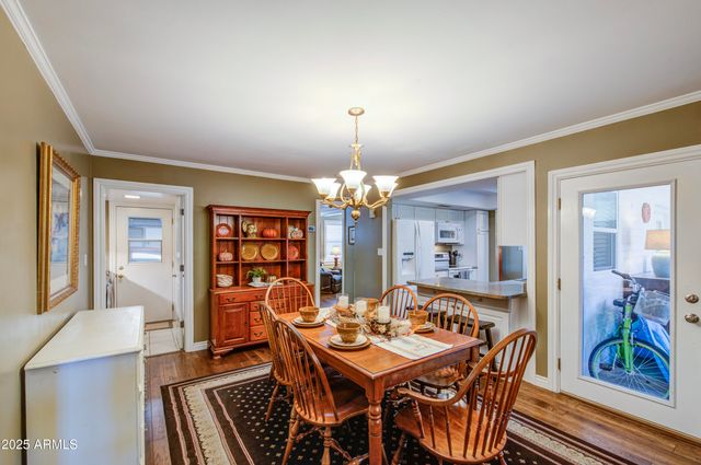 2704 S TERRACE Road, Tempe, AZ 85282