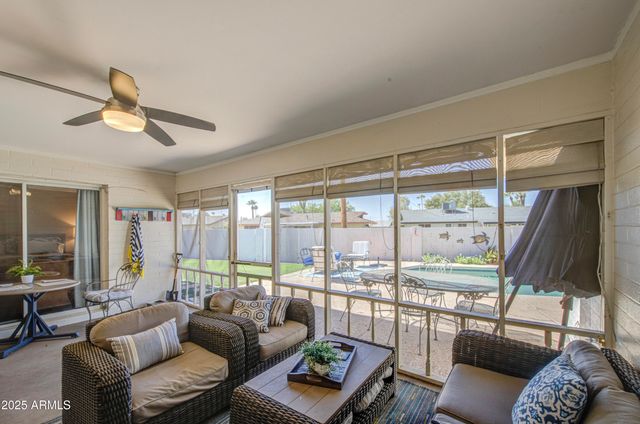 2704 S TERRACE Road, Tempe, AZ 85282