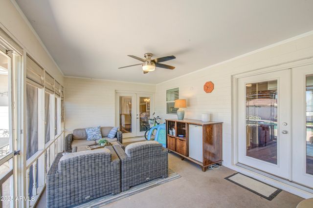 2704 S TERRACE Road, Tempe, AZ 85282