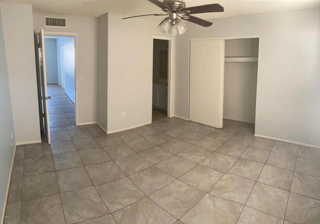 3302 W Northern Avenue 2, Phoenix, AZ 85051