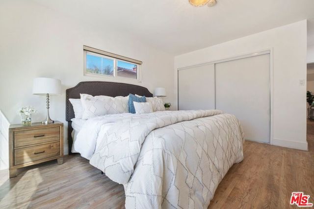 19840 Haynes Street, Woodland Hills, CA 91367