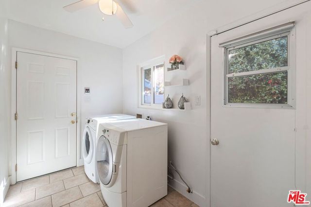 19840 Haynes Street, Woodland Hills, CA 91367