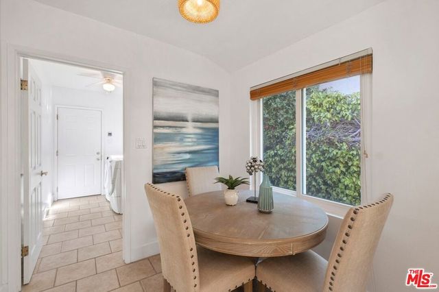 19840 Haynes Street, Woodland Hills, CA 91367