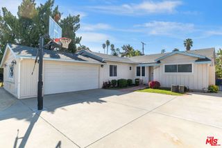 19840 Haynes Street, Woodland Hills, CA 91367