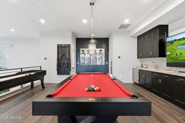 5720 E Huntress Drive, Paradise Valley, AZ 85253