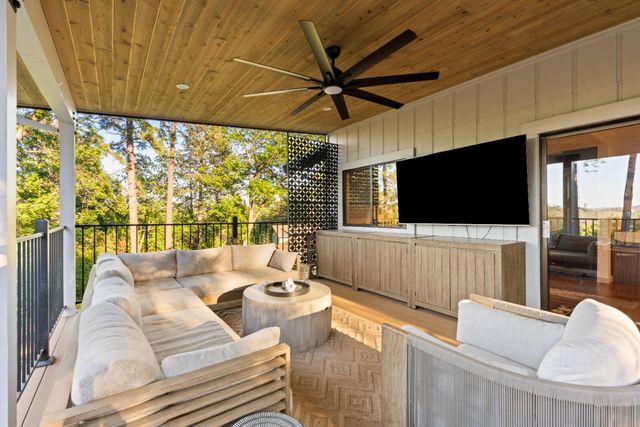 3379 Paloran Ct, Shingle Springs, CA 95682