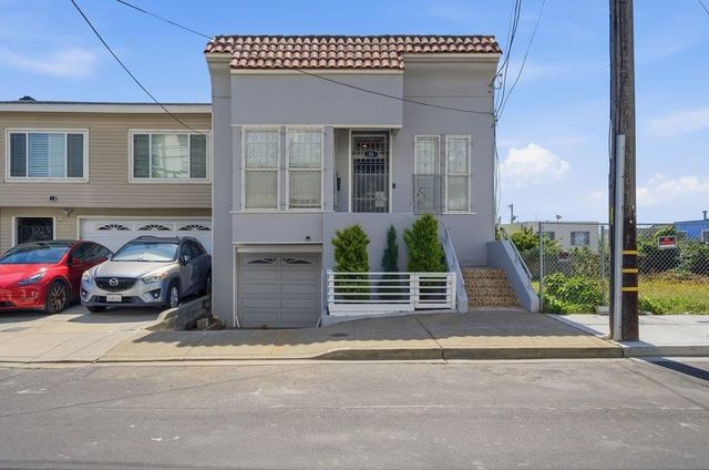 31 Rio Verde Street, Daly City, CA 94014
