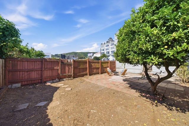 31 Rio Verde Street, Daly City, CA 94014