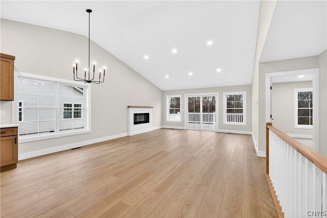 300 Nicks Way, Geddes, NY 13209