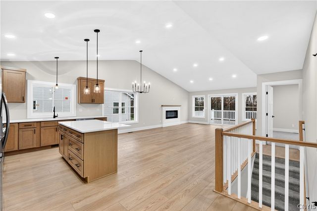 300 Nicks Way, Geddes, NY 13209