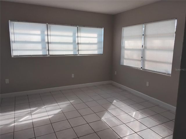 327 BARBARA CIRCLE, Belleair, FL 33756