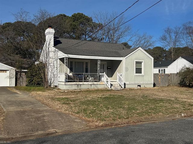 2004 Oregon AVE, Portsmouth, VA 23701