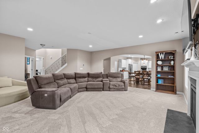 3694 Sheffield Park Way, Westfield, IN 46074